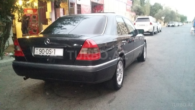 Mercedes C 200 1995, 276,000 km - 2.0 l - Bakı