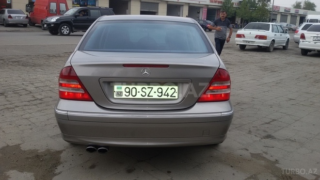 Mercedes C 250 2007, 205,153 km - 2.5 л - Bakı