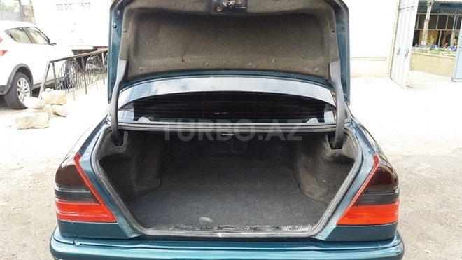 Mercedes C 180 1997, 350,000 km - 1.8 l - Xırdalan