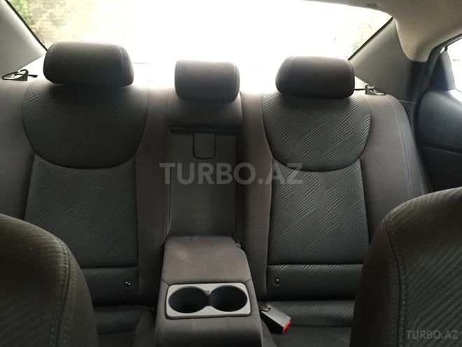 Hyundai Elantra 2012, 102,000 km - 1.8 l - Bakı