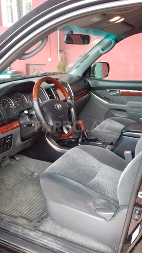 Toyota Prado 2008, 102,000 km - 2.7 л - Tovuz
