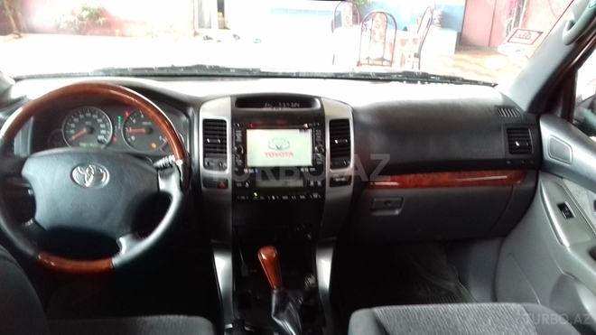 Toyota Prado 2008, 102,000 km - 2.7 л - Tovuz