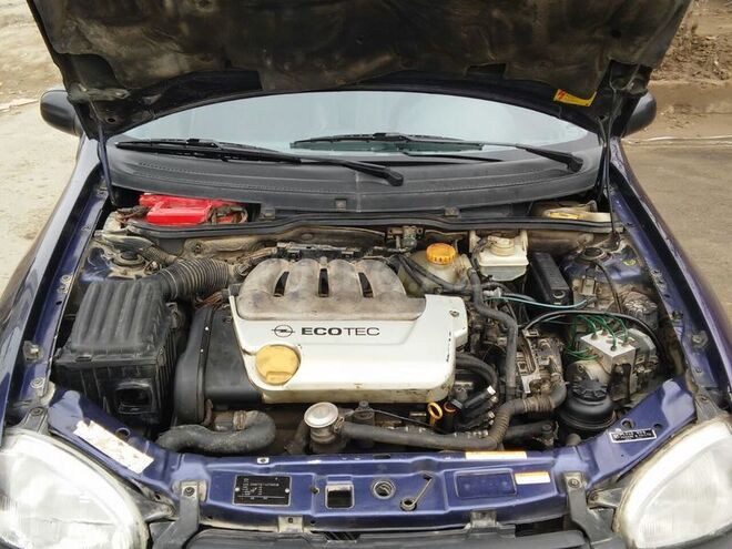 Opel Vita 1996, 360,000 km - 1.4 l - Sumqayıt