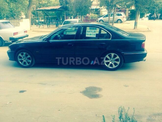 BMW 523 1998, 330,000 km - 2.5 l - Bakı