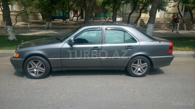 Mercedes C 180 1995, 350,000 km - 1.8 l - Sumqayıt