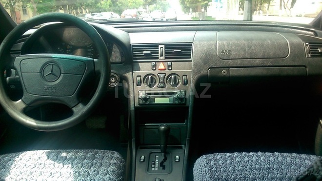 Mercedes C 180 1995, 350,000 km - 1.8 l - Sumqayıt