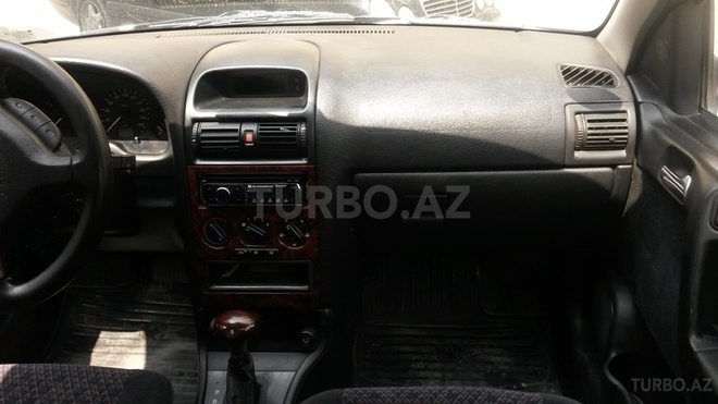 Opel Astra 1998, 260,000 km - 1.6 l - Bakı