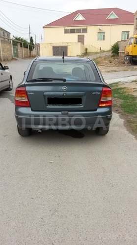 Opel Astra 1998, 260,000 km - 1.6 l - Bakı