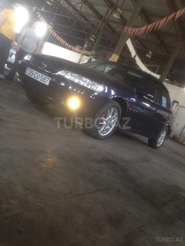 Opel Vectra 2000, 247,000 km - 1.8 l - Bakı