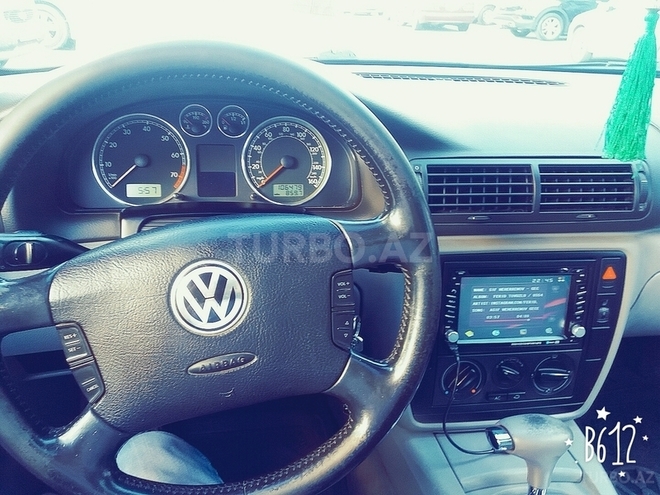 Volkswagen Passat 2002, 106,000 km - 1.8 l - Bakı