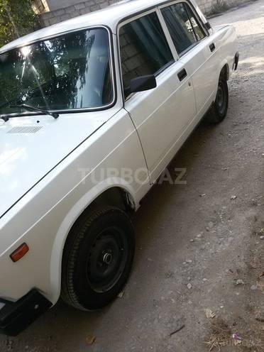 LADA (VAZ) 2107 1999, 40,000 km - 1.6 l - Quba
