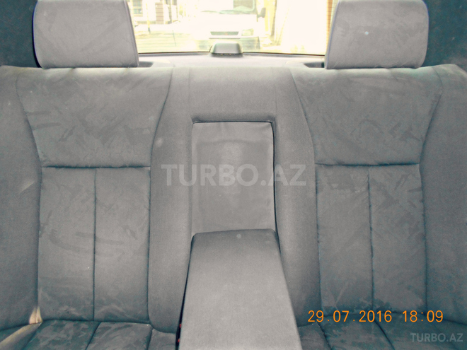 Mercedes E 240 1998, 370,047 km - 2.4 л - Bakı