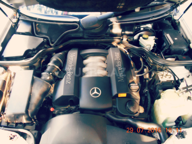 Mercedes E 240 1998, 370,047 km - 2.4 л - Bakı
