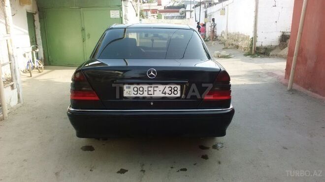 Mercedes C 220 1998, 355,000 km - 2.2 l - Bakı