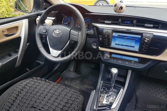 Toyota Corolla 2014, 4,650 km - 1.8 l - Bakı