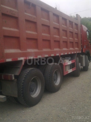 HOWO Sinotruk 2015, 80,000 km - 9.5 l - Ağcabədi