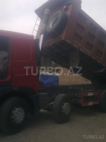HOWO Sinotruk 2015, 80,000 km - 9.5 l - Ağcabədi