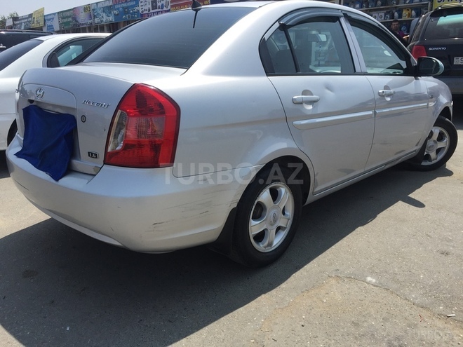 Hyundai Accent 2006, 192,600 km - 1.6 л - Bakı