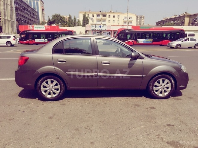 Kia Rio 2011, 92,000 km - 1.4 l - Bakı