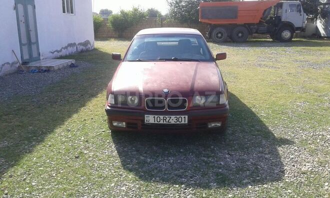 BMW 320 1994, 232,000 km - 2.0 l - Bakı