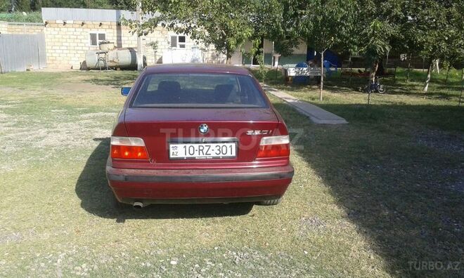 BMW 320 1994, 232,000 km - 2.0 l - Bakı