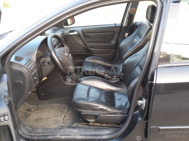 Opel Astra 2003, 351,000 km - 2.0 l - Bakı
