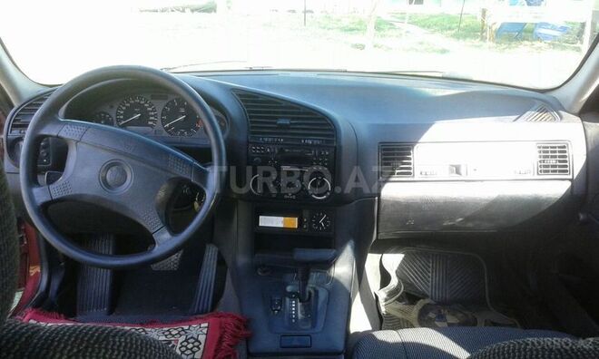 BMW 320 1994, 232,000 km - 2.0 l - Bakı