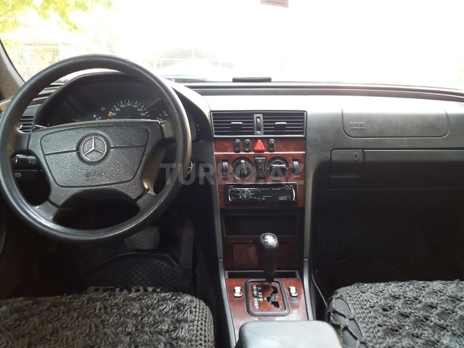 Mercedes C 180 1999, 197,500 km - 1.8 л - Bakı