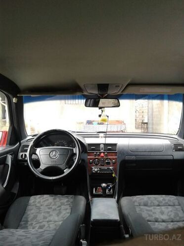 Mercedes C 220 1999, 350,000 km - 2.2 l - Bakı
