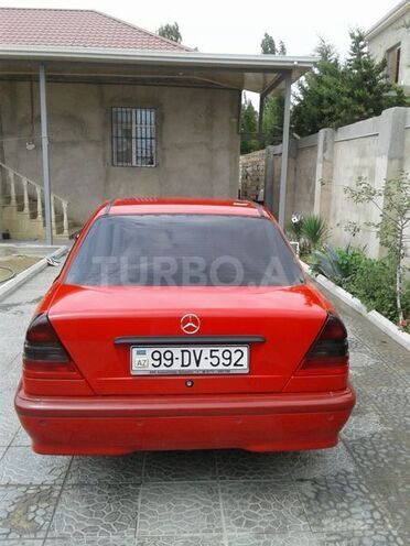 Mercedes C 220 1999, 350,000 km - 2.2 l - Bakı
