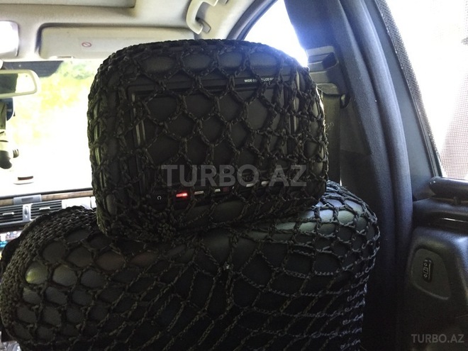 Mercedes E 240 1998, 180,000 km - 2.4 л - Quba