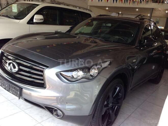 Infiniti Q70 2016, 9,900 km - 3.7 l - Bakı