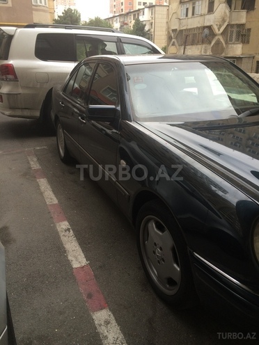 Mercedes E 240 1998, 245,000 km - 2.4 l - Bakı