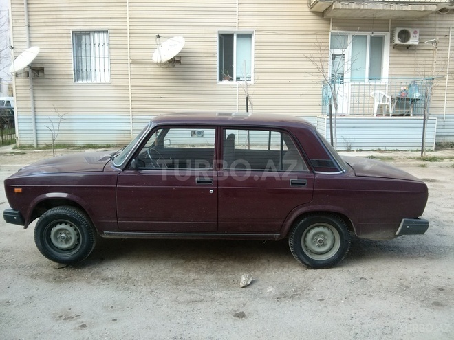 LADA (VAZ) 2107 2004, 134,000 km - 1.6 л - Bakı