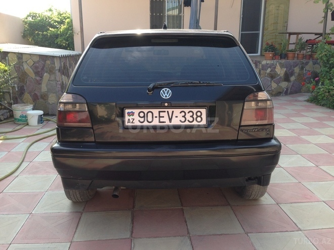 Volkswagen Golf 1997, 261,836 km - 1.8 l - Bakı