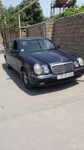 Mercedes E 280 1997, 450,000 km - 2.8 л - Bakı