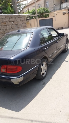 Mercedes E 280 1997, 450,000 km - 2.8 л - Bakı