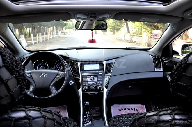 Hyundai Sonata 2010, 90,653 km - 2.4 l - Saatlı