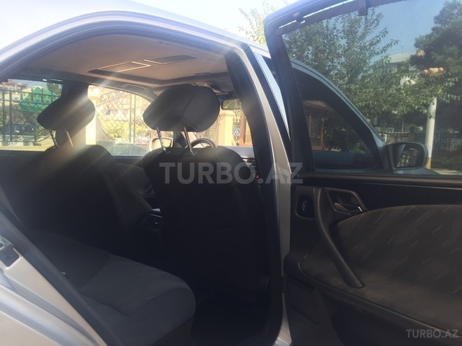 Mercedes E 430 2000, 203,000 km - 4.3 л - Bakı