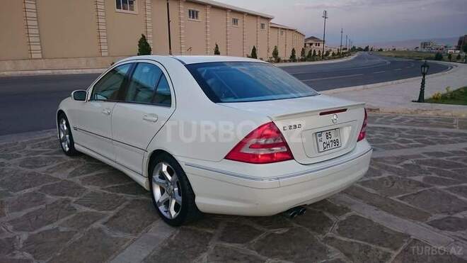Mercedes C 230 2007, 182,000 km - 2.5 l - Naxçıvan