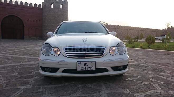 Mercedes C 230 2007, 182,000 km - 2.5 l - Naxçıvan