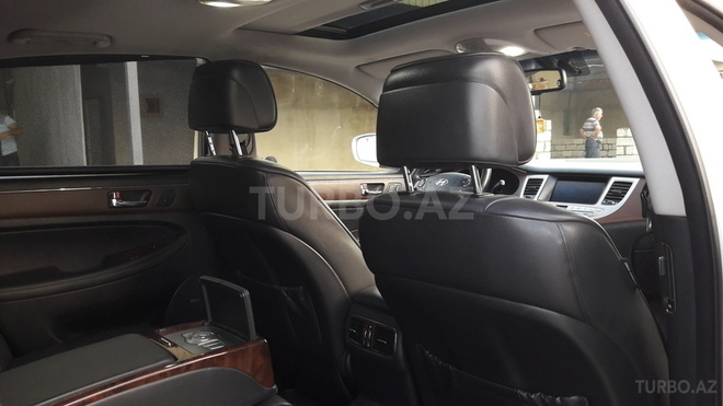 Hyundai Genesis 2010, 159,000 km - 3.8 l - Bakı