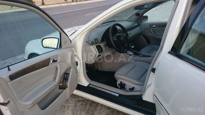 Mercedes C 230 2007, 182,000 km - 2.5 l - Naxçıvan