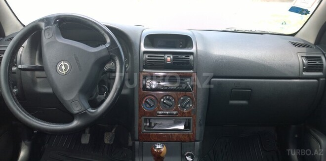Opel Astra 1998, 264,000 km - 1.6 l - Oğuz