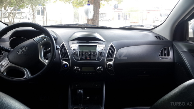 Hyundai ix35 2010, 82,000 km - 2.0 l - Bakı