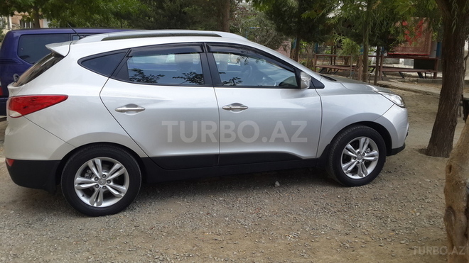 Hyundai ix35 2010, 82,000 km - 2.0 l - Bakı