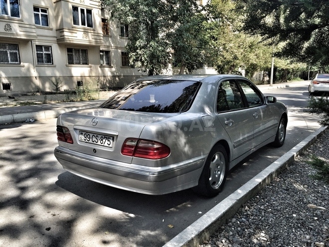 Mercedes E 240 2000, 205,000 km - 2.4 l - Mingəçevir
