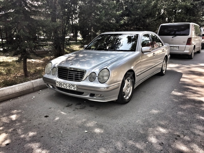 Mercedes E 240 2000, 205,000 km - 2.4 l - Mingəçevir