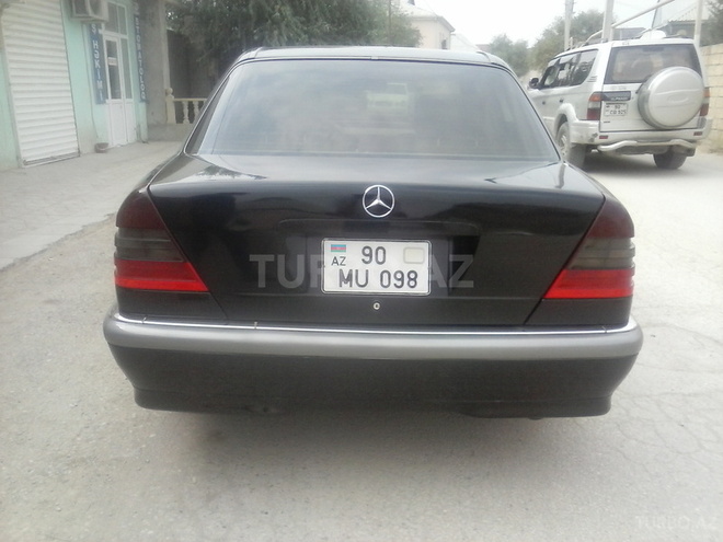 Mercedes C 230 1999, 220,000 km - 2.3 l - Bakı