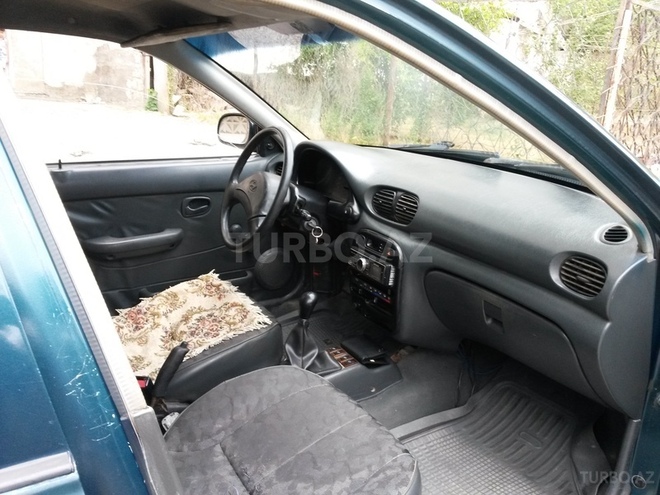 Hyundai Accent 1995, 200,000 km - 1.3 l - Bakı